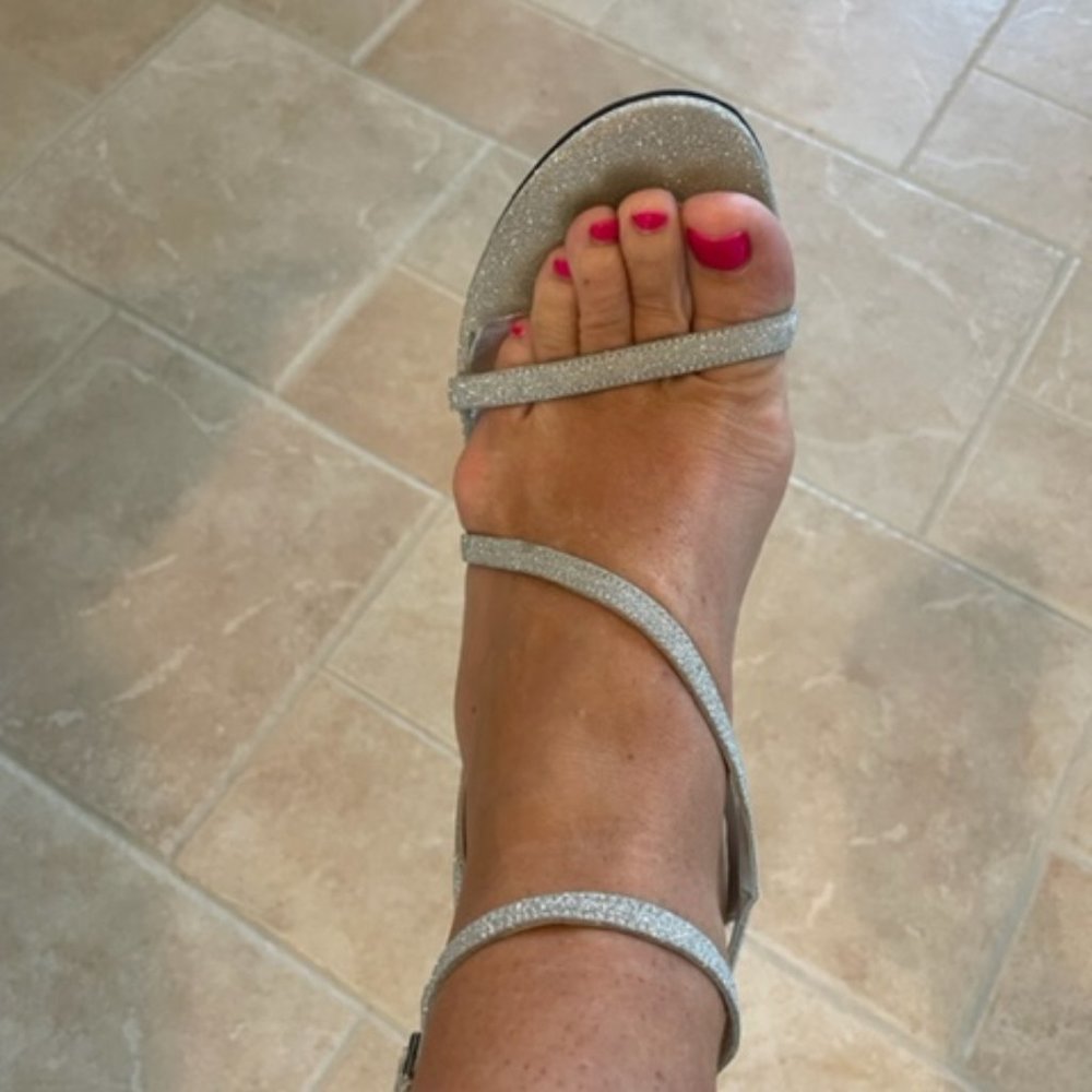 stuart weitzman heel
